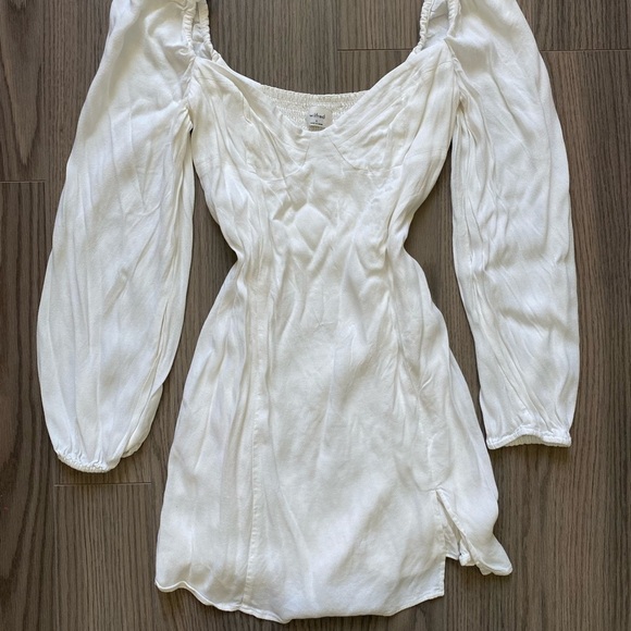 Wilfred Novella Dress - Picture 2 of 9